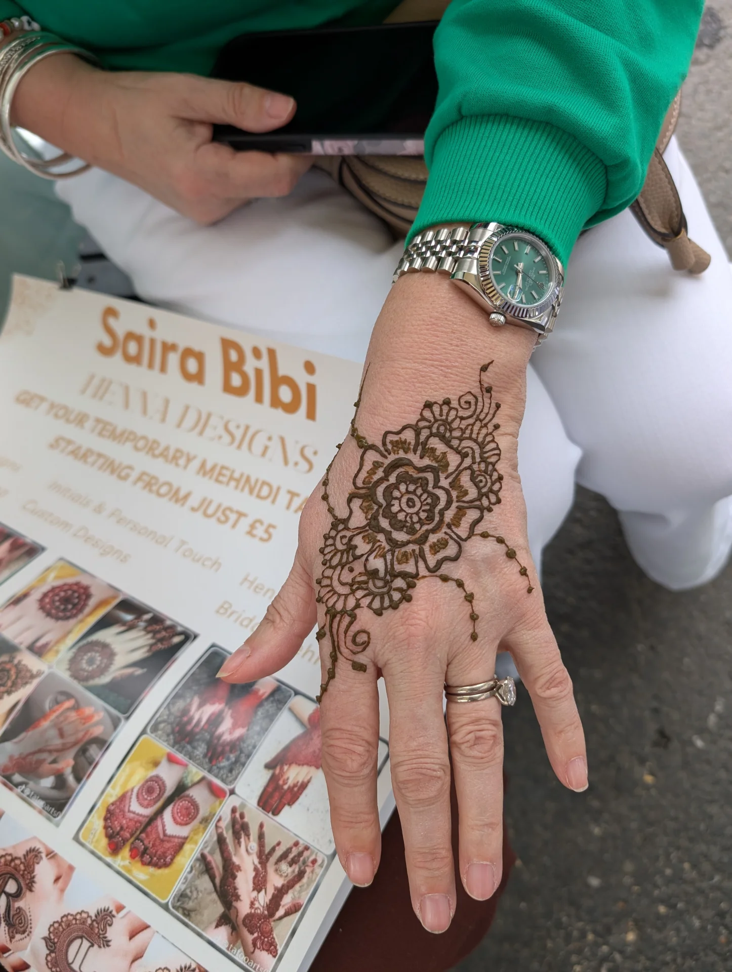 Mehndi design by Bibi Saira, Hampshire henna artist
