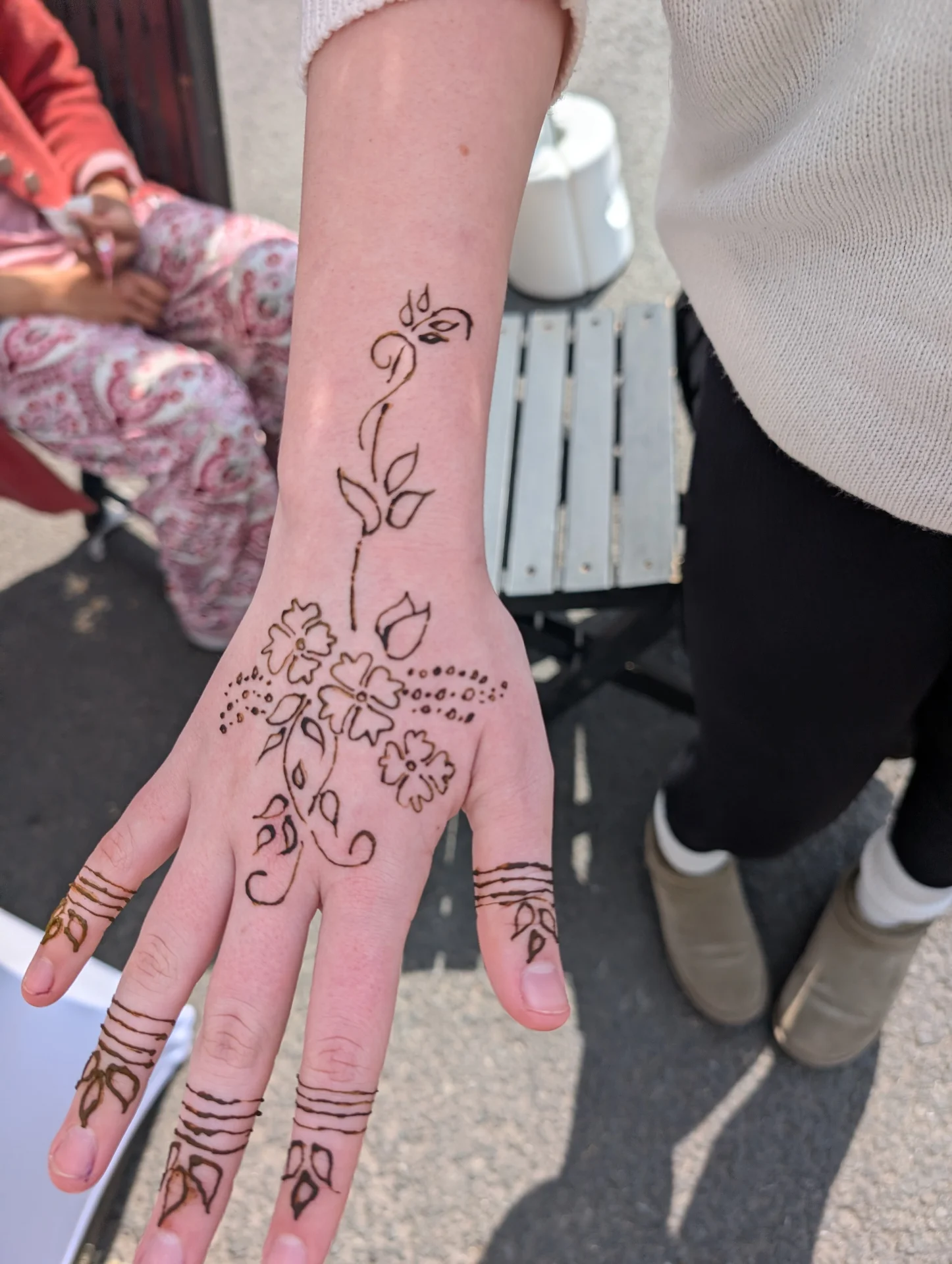 Mehndi design by Bibi Saira Hampshire henna artist
